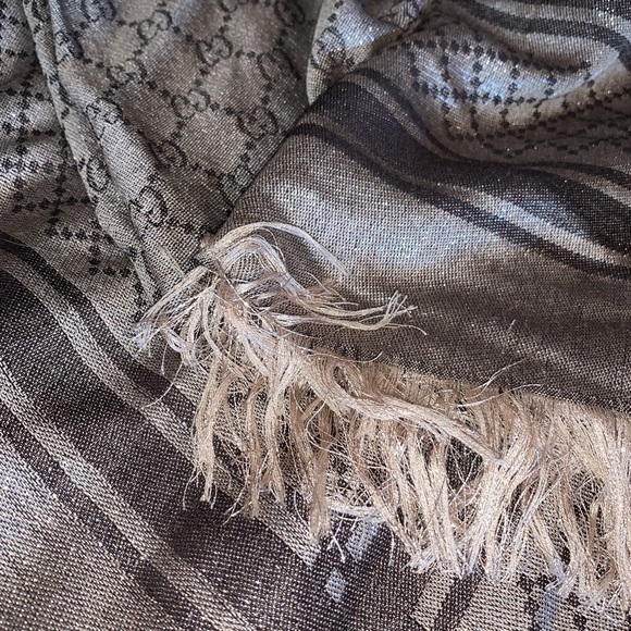 Gucci scarf - Picture 8 of 8